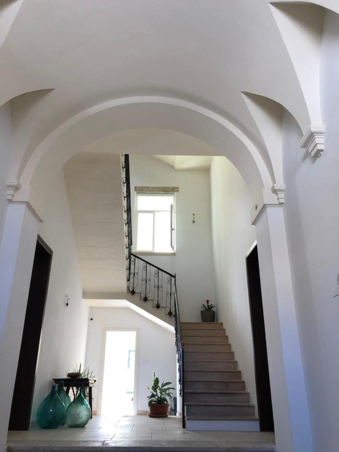 Carlo V - Con Piscina E Giardino Privati Lägenhet Lecce Exteriör bild