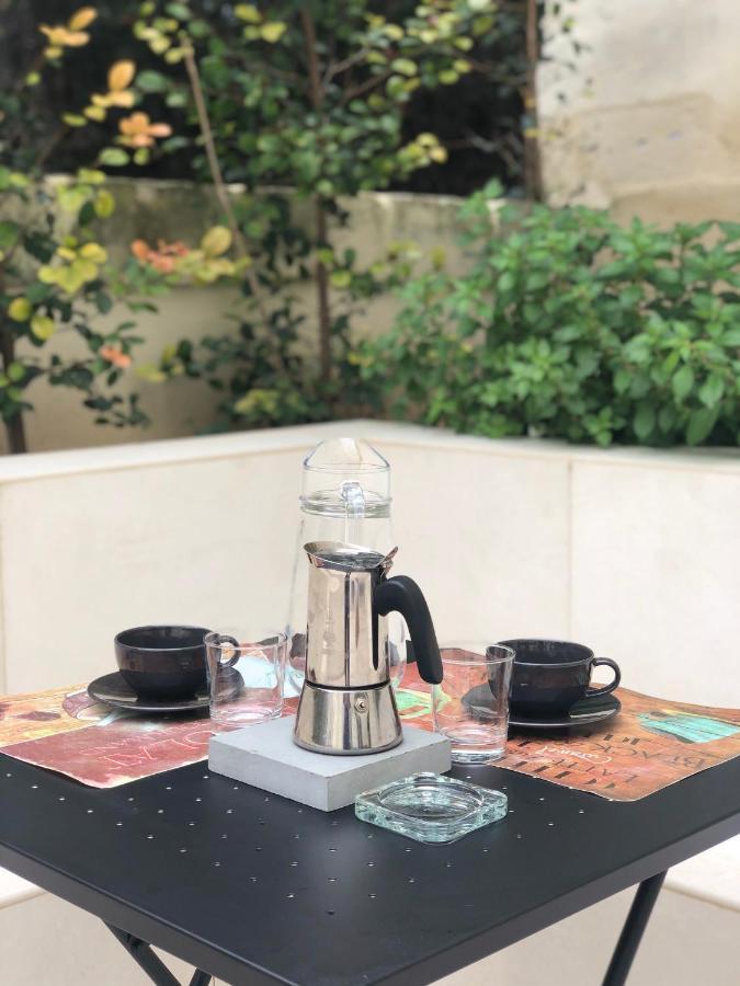 Carlo V - Con Piscina E Giardino Privati Lägenhet Lecce Exteriör bild