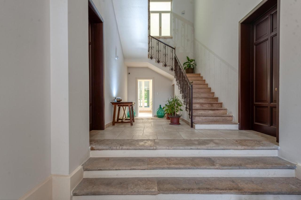 Carlo V - Con Piscina E Giardino Privati Lägenhet Lecce Exteriör bild