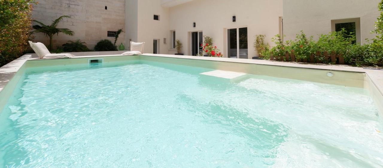 Carlo V - Con Piscina E Giardino Privati Lägenhet Lecce Exteriör bild