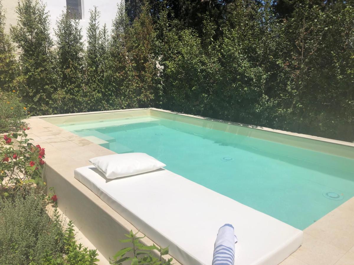 Carlo V - Con Piscina E Giardino Privati Lägenhet Lecce Exteriör bild