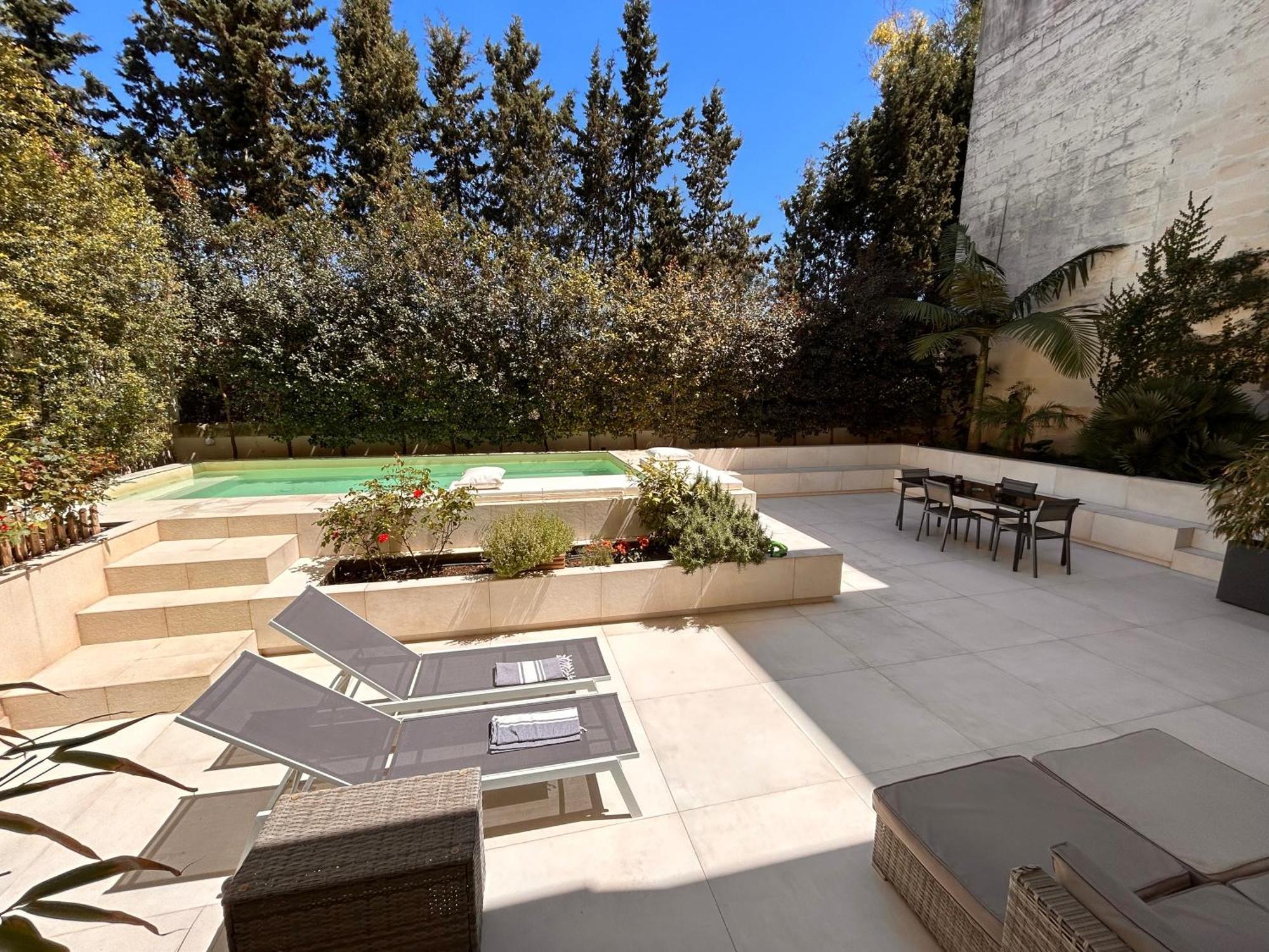 Carlo V - Con Piscina E Giardino Privati Lägenhet Lecce Exteriör bild